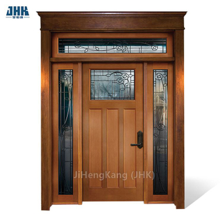 Porta principal em madeira de amieiro decorada com vidro
