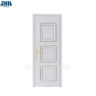 3 portas de painel WPC com design elevado e pintado de branco